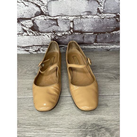 LARROUDE Vibram Nude Patent Leather Mary Jane Flats Shoes Women’s Sz 5M US/35EU - Picture 2 of 16